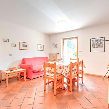 Spacious Chalet With Garden Near Ski Area In Tyrol Поцца-ди-Фасса Экстерьер фото