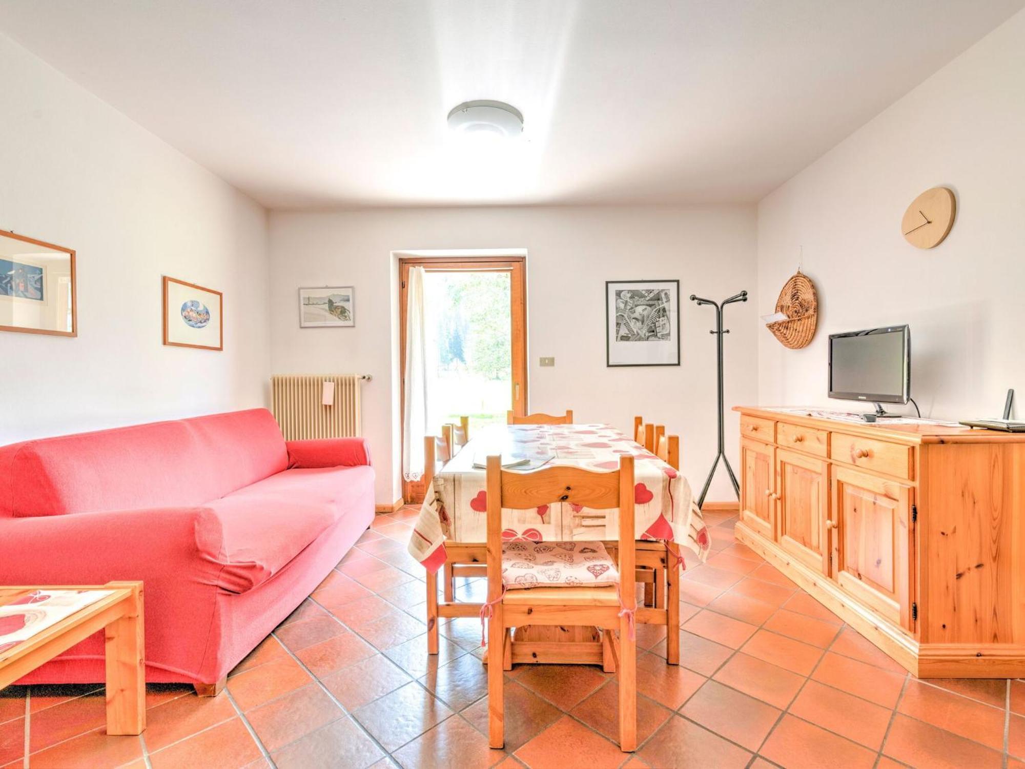 Spacious Chalet With Garden Near Ski Area In Tyrol Поцца-ди-Фасса Экстерьер фото