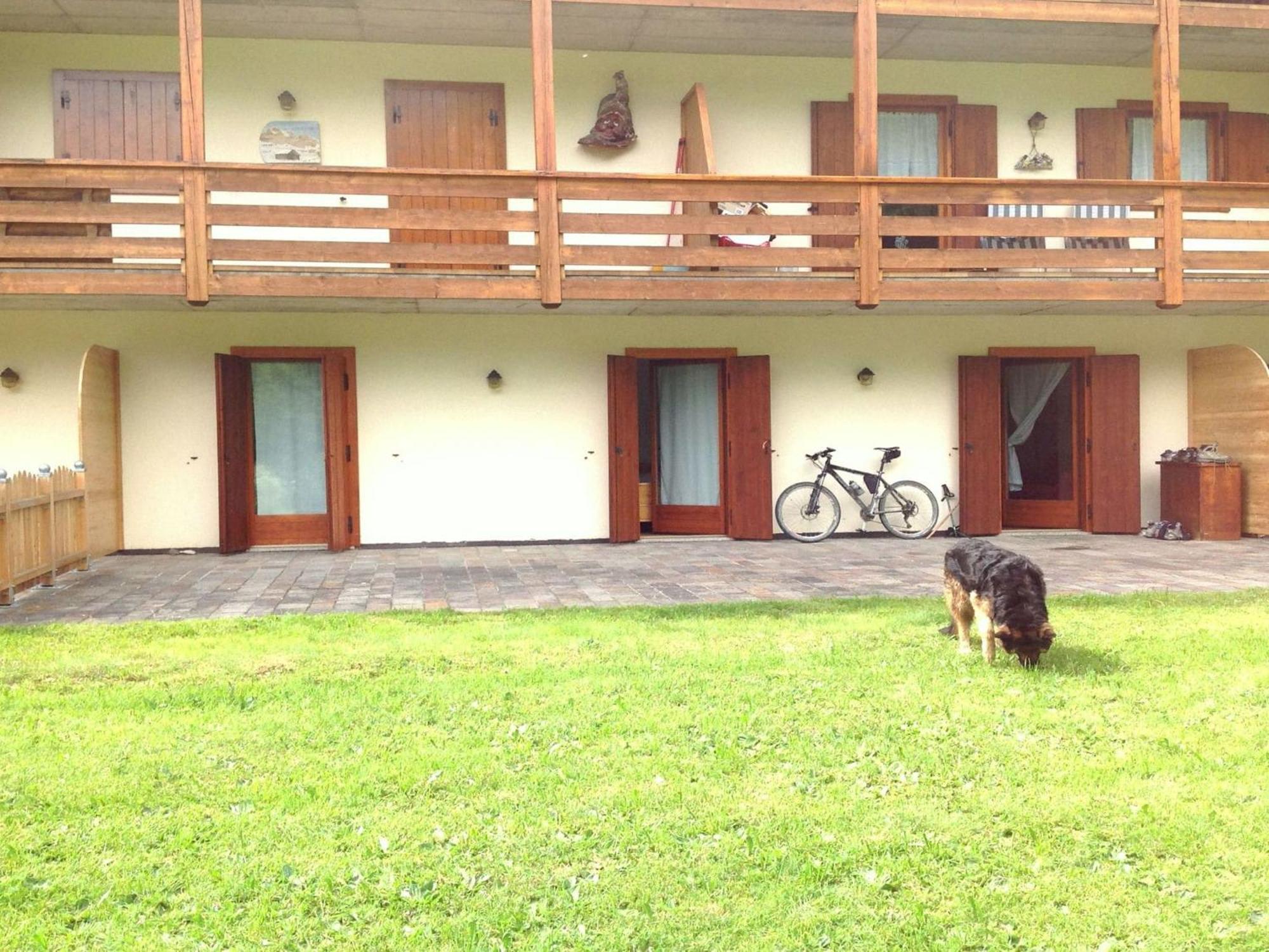 Spacious Chalet With Garden Near Ski Area In Tyrol Поцца-ди-Фасса Экстерьер фото